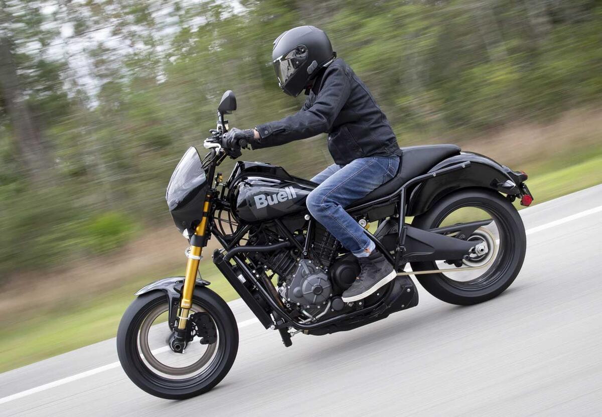 Предсерийная версия Buell's Super Cruiser на Daytona Bike Week