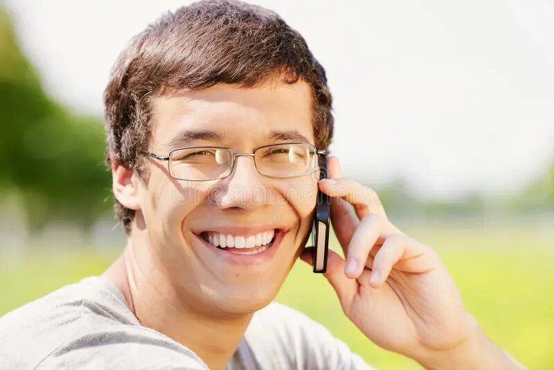 разговор по телефону