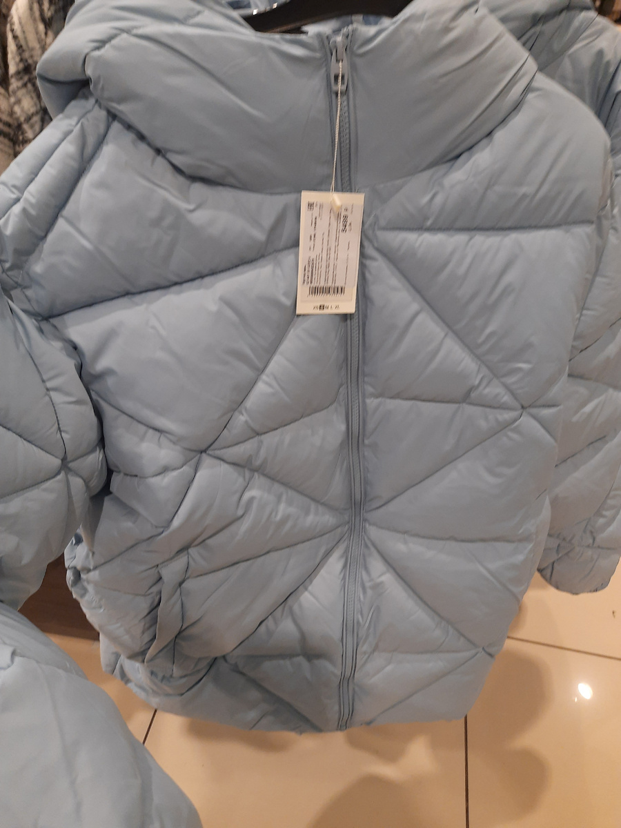 с капюшоном за 5499