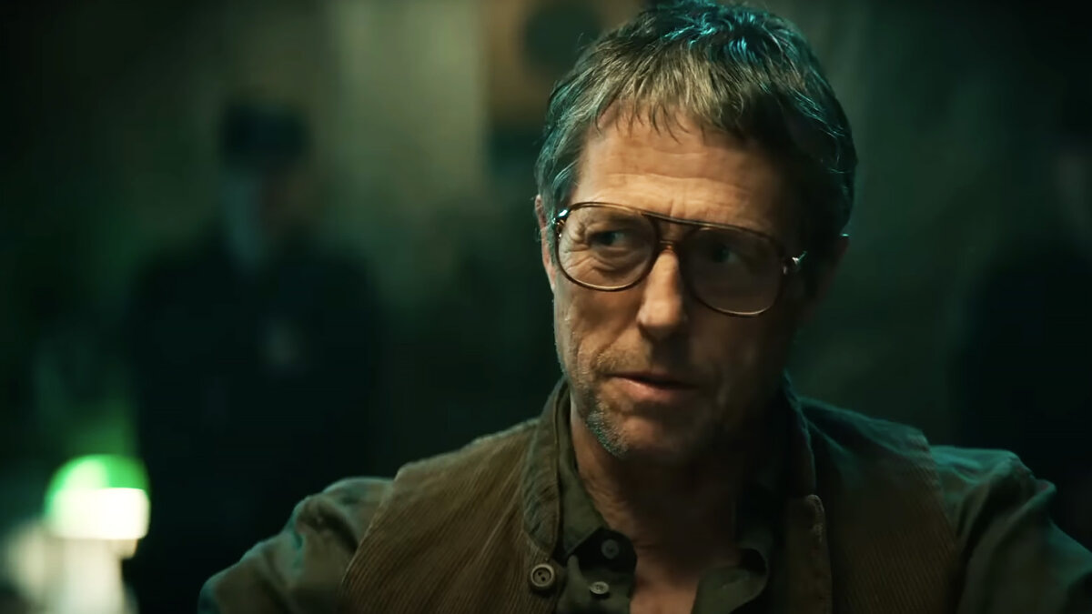 Эдвард Кепленгер (Хью Грант) 