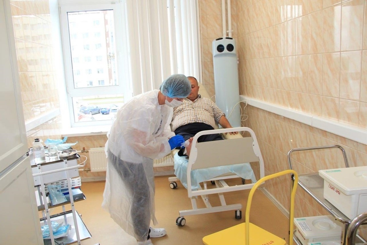    Новый кабинет диабетической стопы в Сургуте помогает предотвратить ампутации