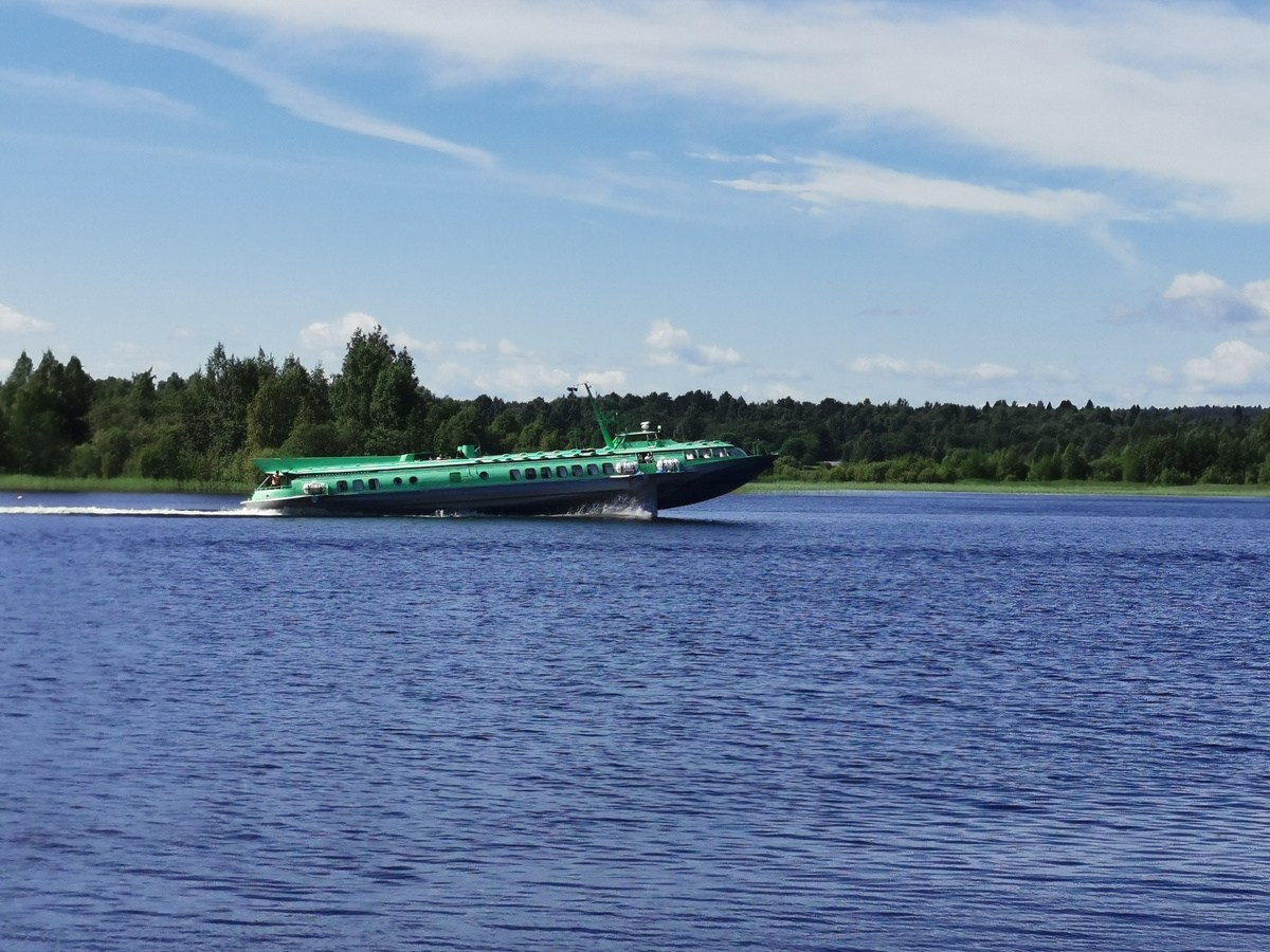 Вот на таком метеоре мы примчались