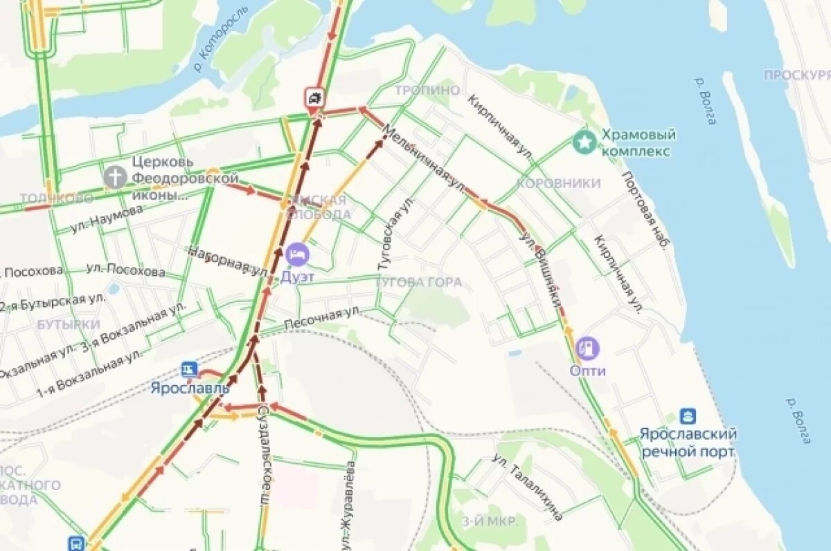    Водители попали в огромную пробку на Московском проспекте из-за ДТП