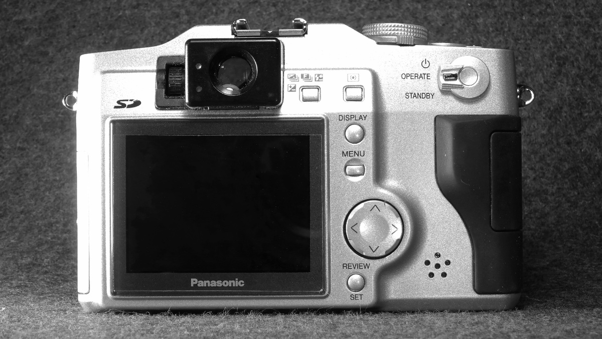 Panasonic LC5