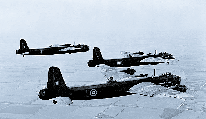 Бомбардировщики Short Stirling, 1944 г.