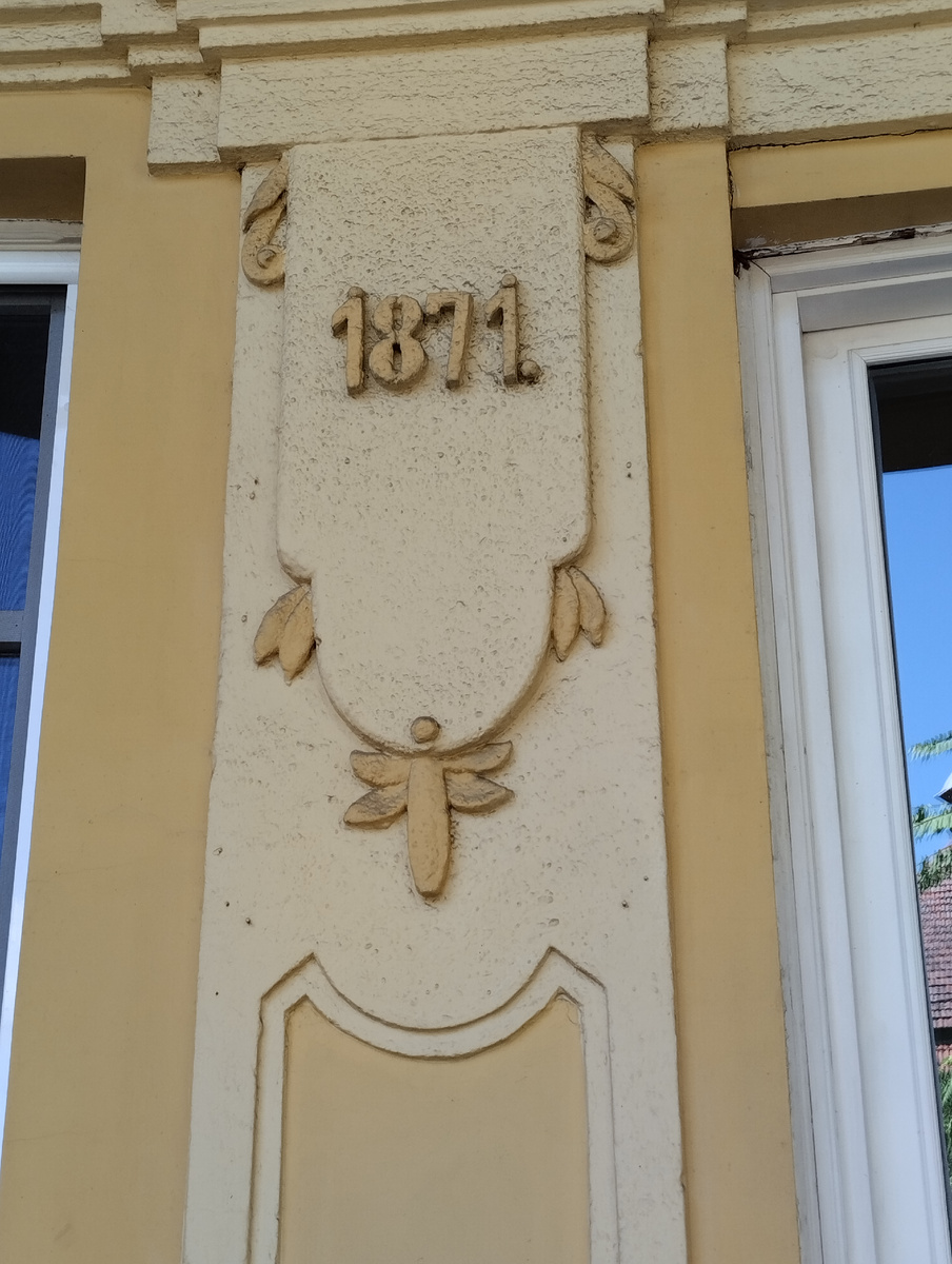 Не могу пройти мимо старинной архитектуры