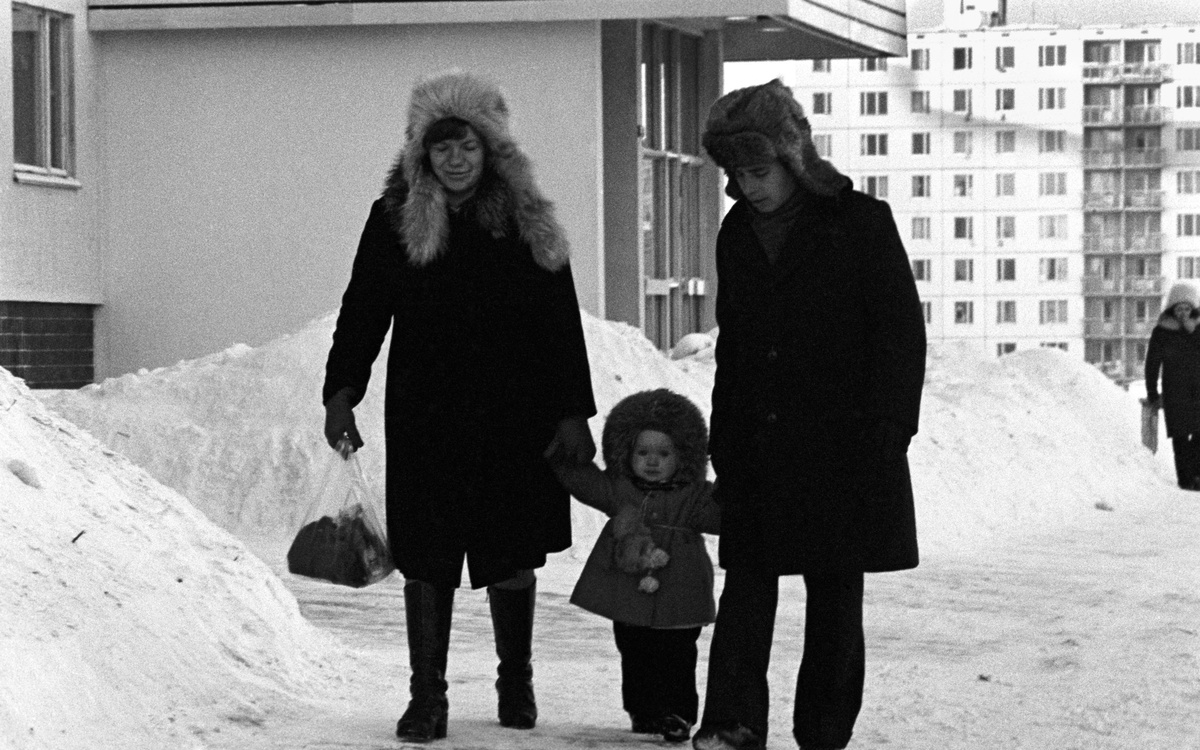    Новоселье в новых домах в Орехово-Борисово   
Фото: Юрий Абрамочкин / РИА Новости