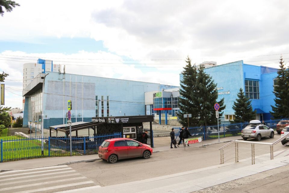    Спорткомплекс "Обь" в Барнауле. Источник: Виталий Барабаш