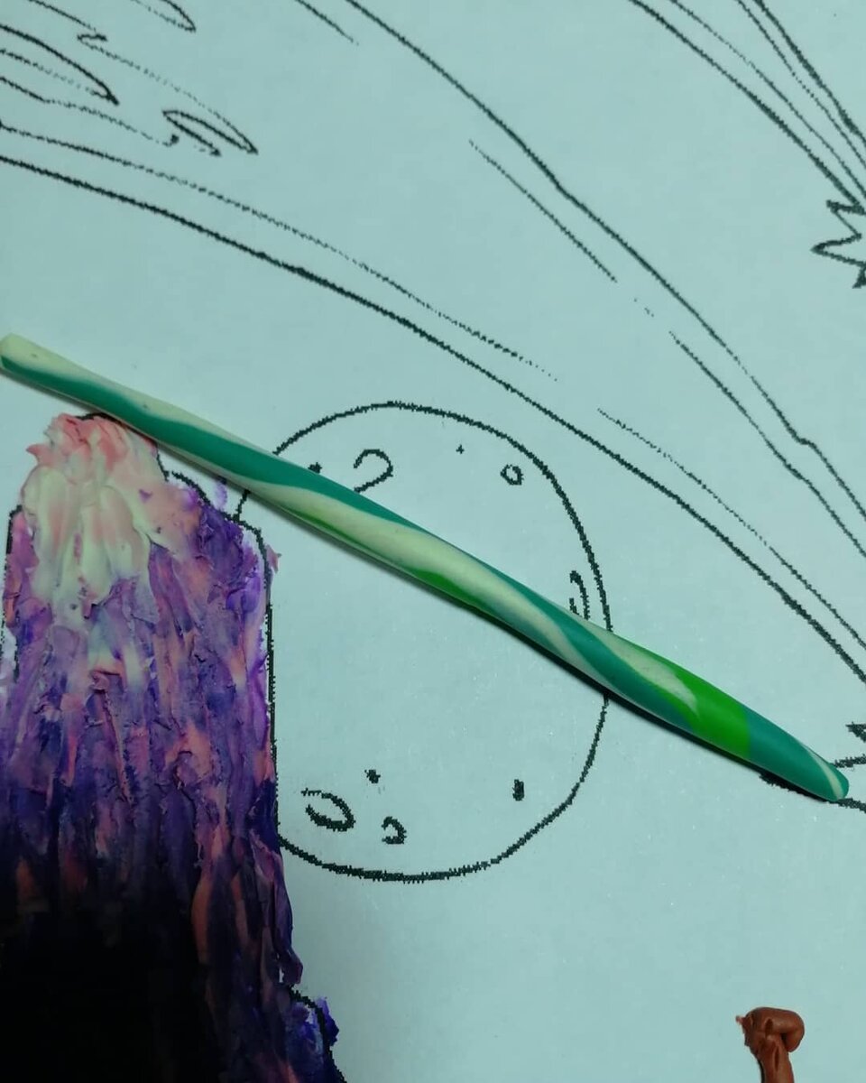 Фото автора статьи. Рисуем по шаблону. 