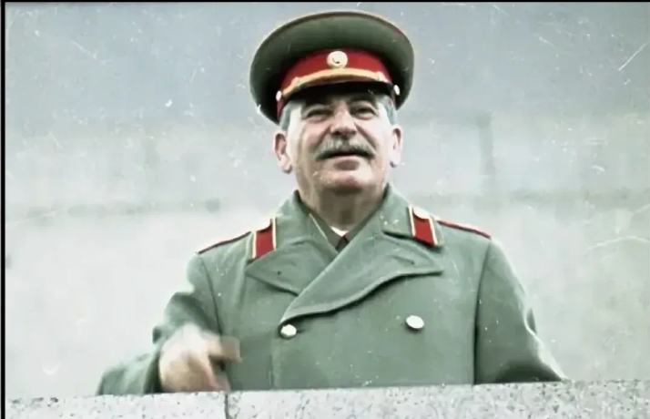 Сталин.