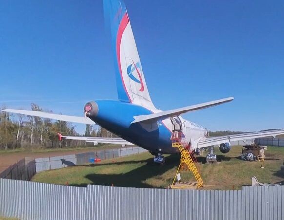     Самолет. Источник: nsktv.ru Автор фото: ВГТРК Новосибирск