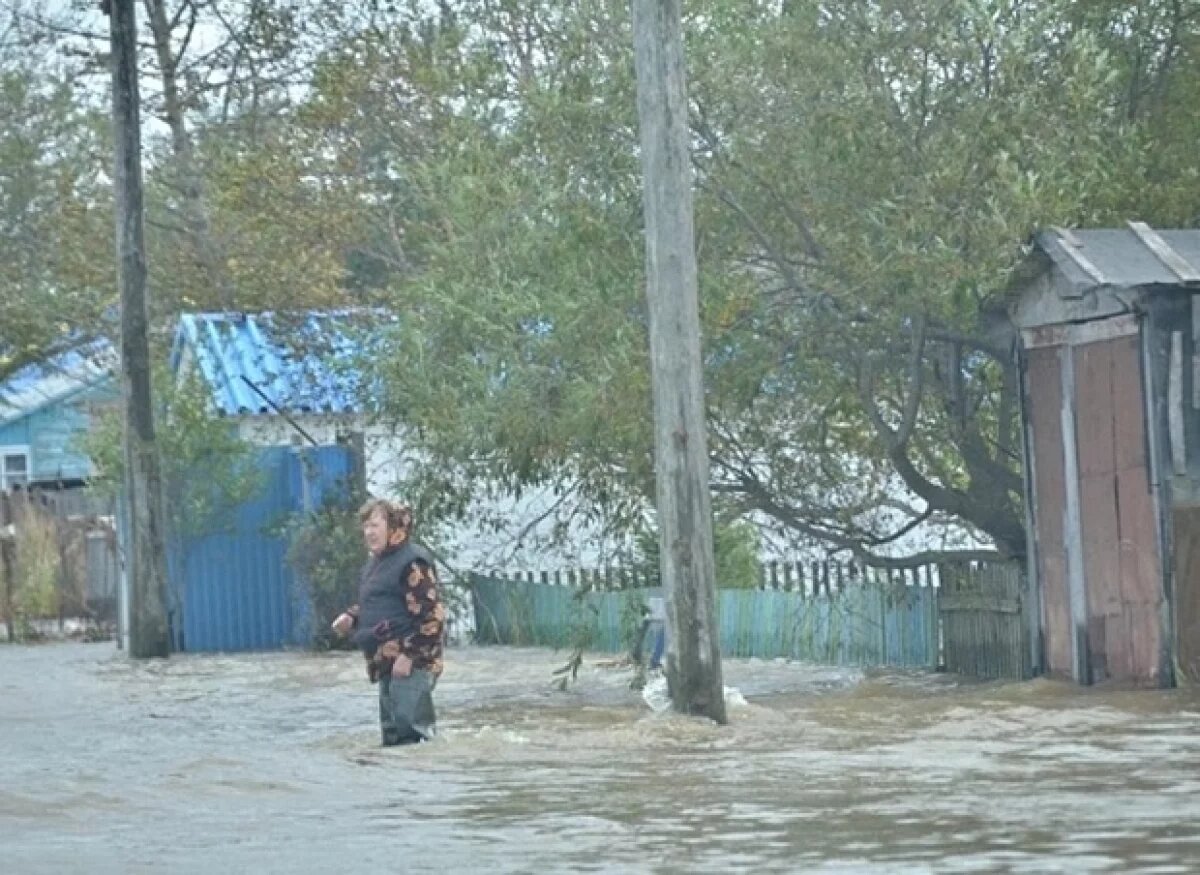    В Соболевском районе возможно подтопление домов и размыв дорог