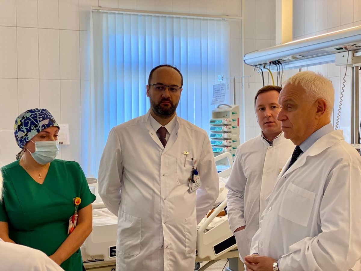    Сургутский кардиоцентр посетил главный кардиолог Минздрава РФ