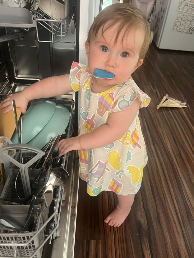 Нам будет целый год!