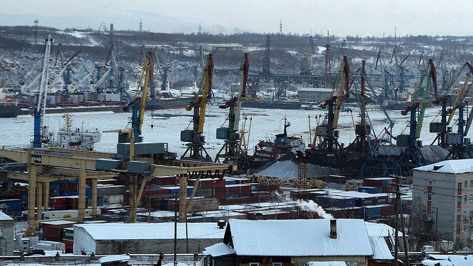 Порт Ванино зимой.
