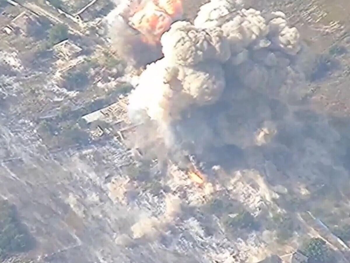    Удар по пункту дислокации ВСУ в Петропавловке на купянском направлении© Министерство обороны РФ