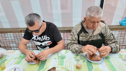 Супер ДЕЛИКАТЕС за копейки! Головы сёмги горячего копчения. Коптим с друзьями на Дону