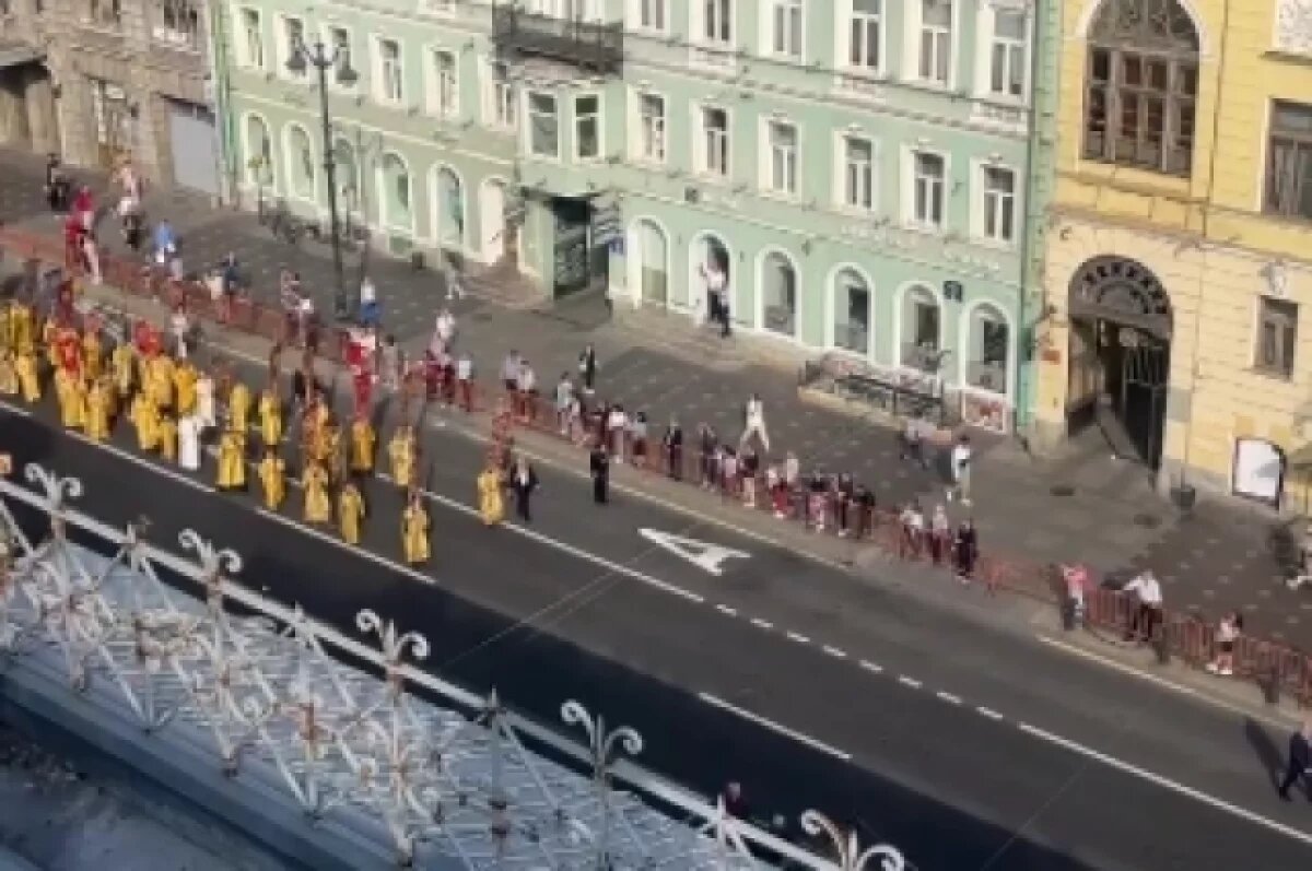    В Петербурге проходят празднования дня 300-летия переноса мощей