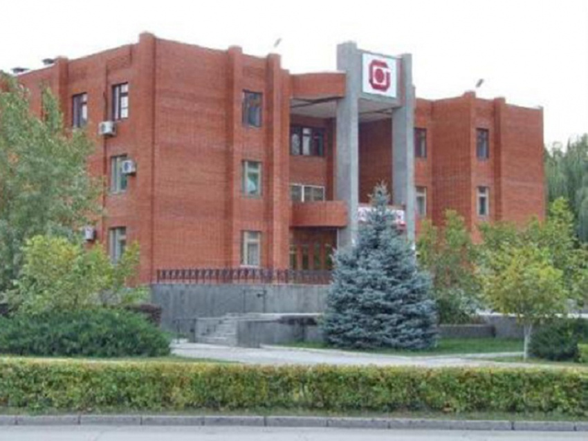Бывший офис Волгодонского городского коммерческого банка на улице Черникова 
