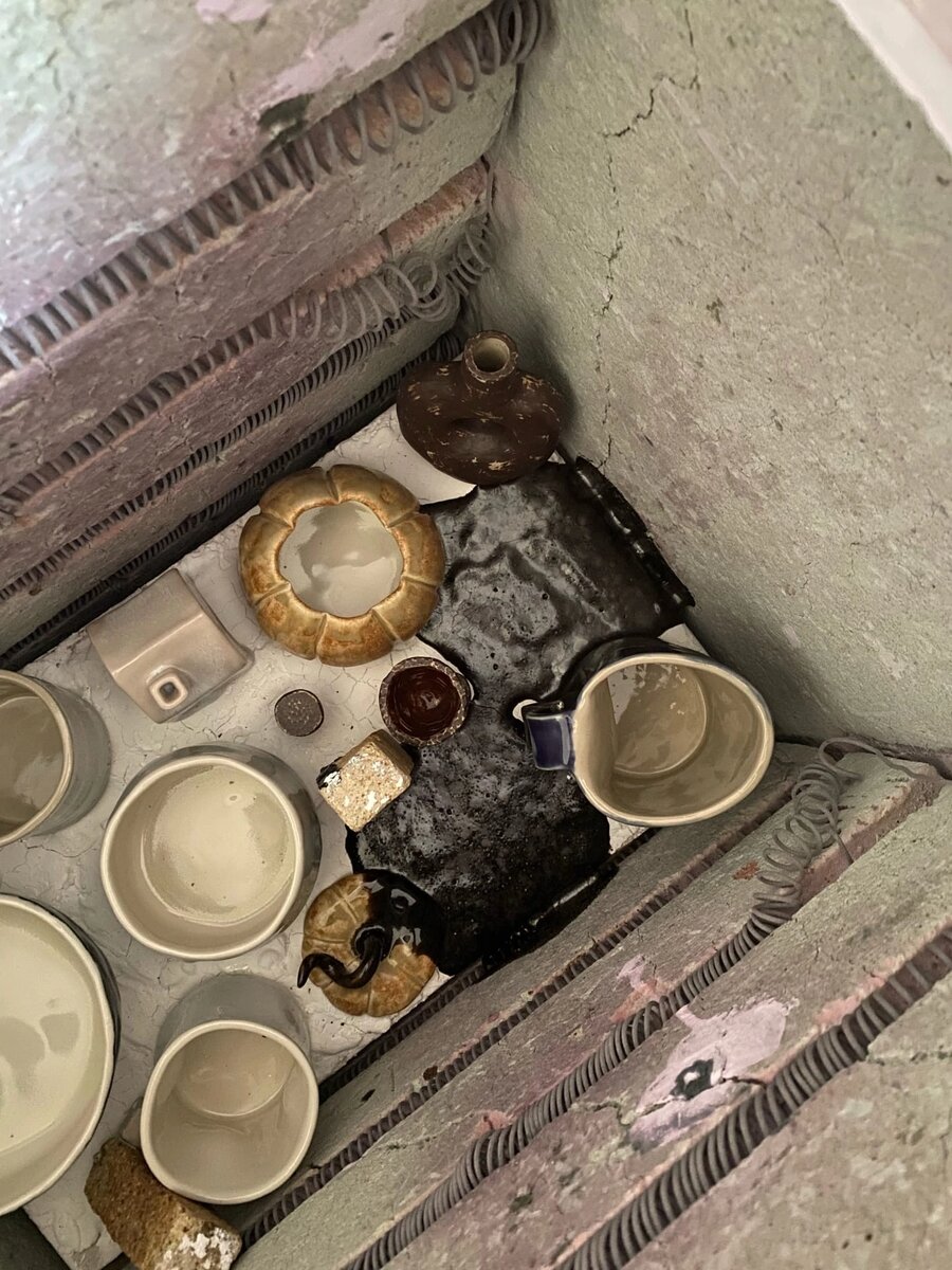 Глина расплавилась в муфельной печи во время обжига