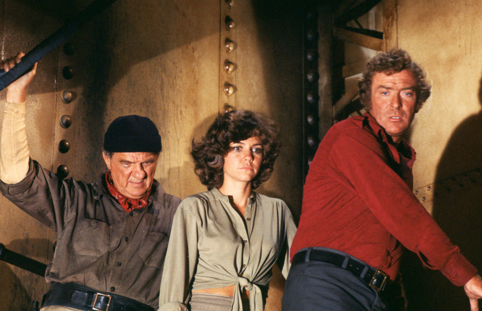 Листайте кадры.