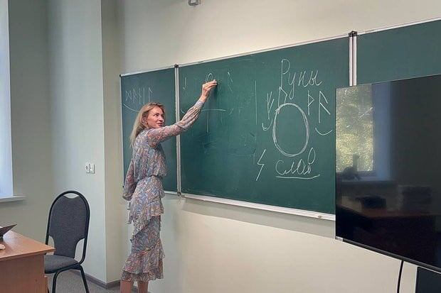 Листайте вправо, чтобы увидеть больше изображений