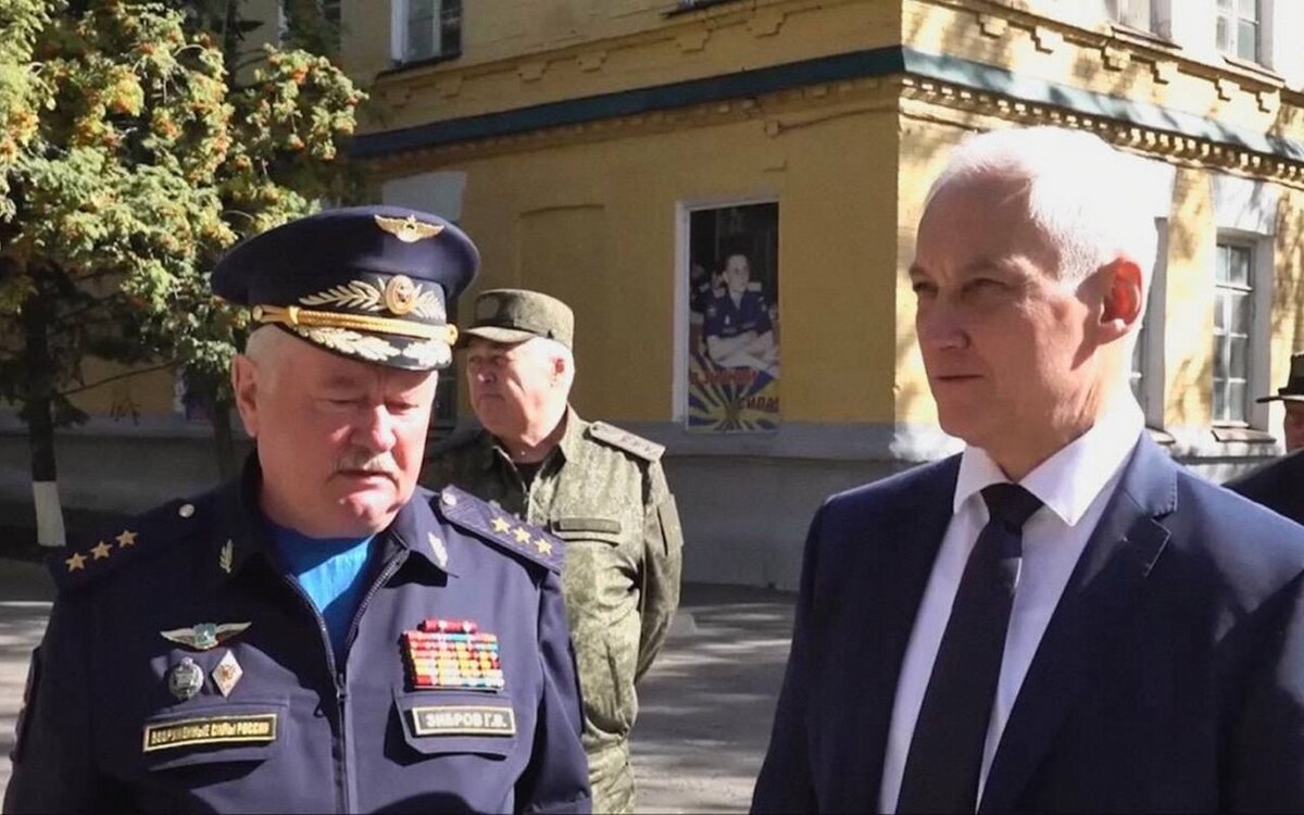    Министр обороны РФ Андрей Белоусов посетил воронежскую Военно-воздушную академию Скриншот из видео Минобороны РФ