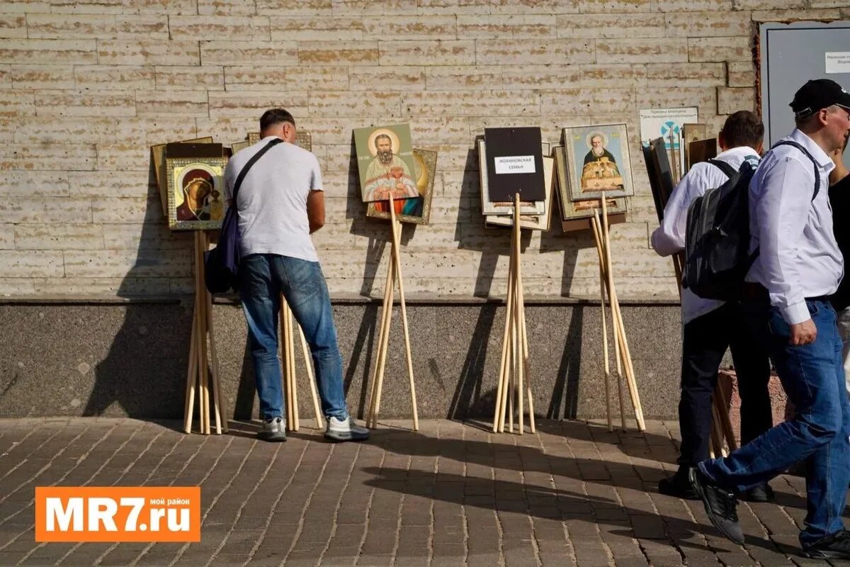 Листайте вправо, чтобы увидеть больше изображений