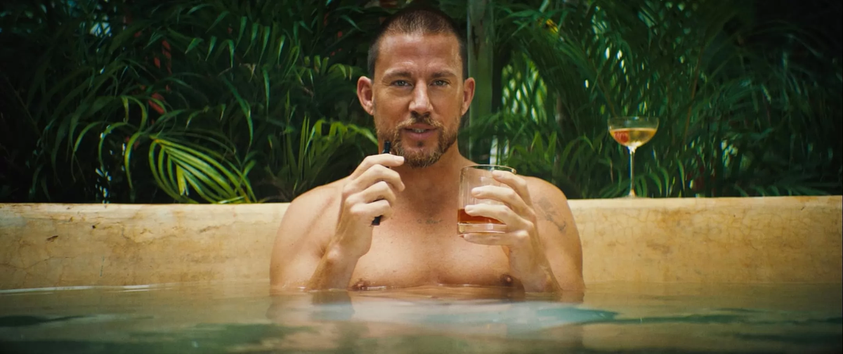 Кадр из фильма “Подай знак”