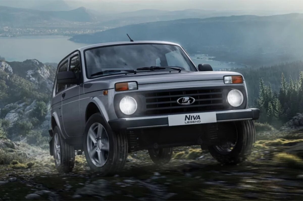    АвтоВАЗ представил обновленный внедорожник Lada Niva Legend