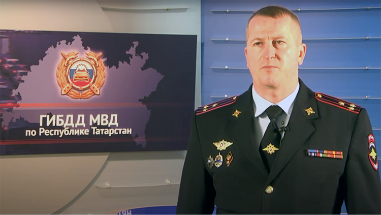    За все время службы Савин снискал множество положительных отзывов, причем как формальных, так и неформальных.   
Фото: 16.мвд.рф