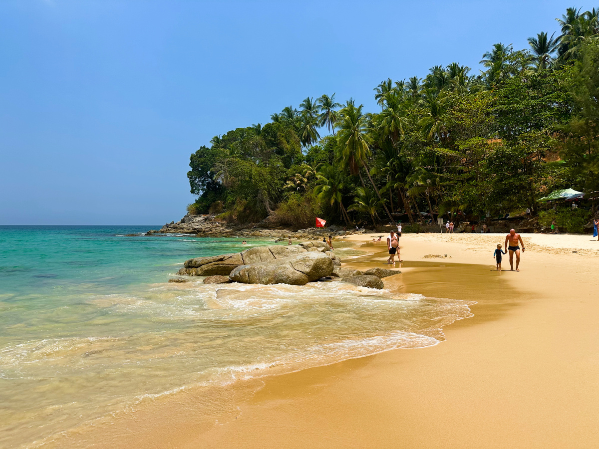 Пляж Сурин в Таиланде