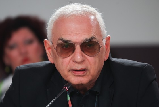    Карен Шахназаров