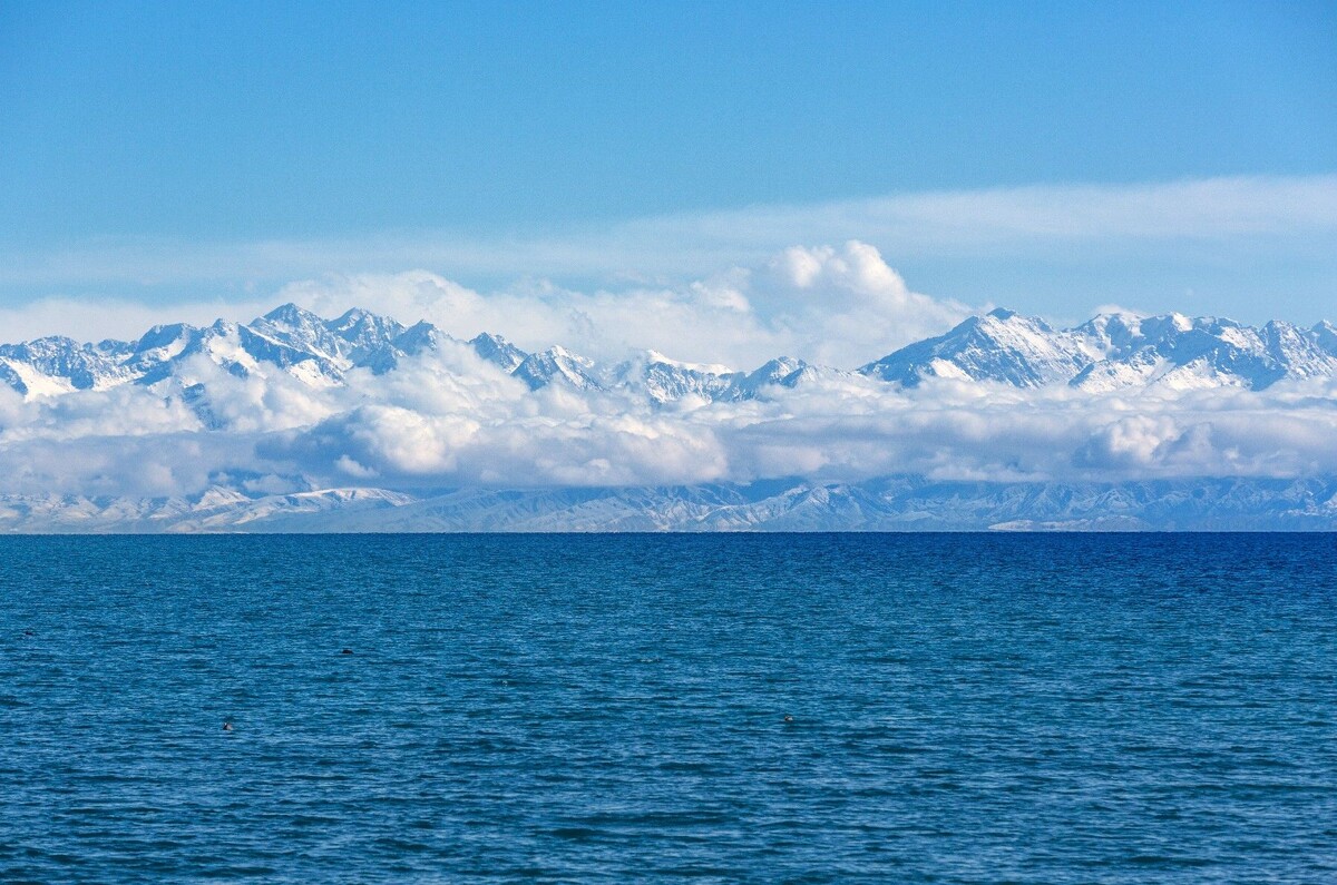 Озеро Иссык-Куль. https://www.pac.ru/guide/kyrgyzstan/issyk-kul/