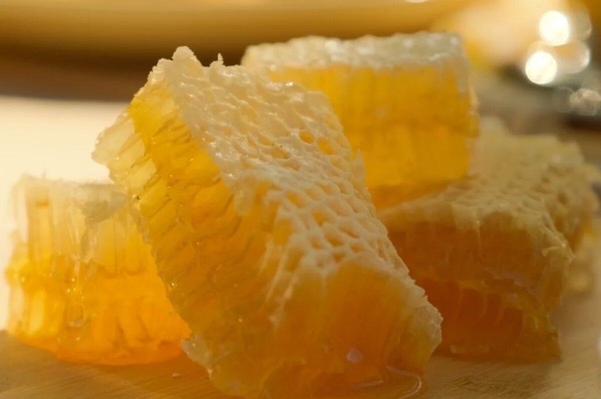    Производитель меда в Волгограде попался на махинациях с объемами продукта