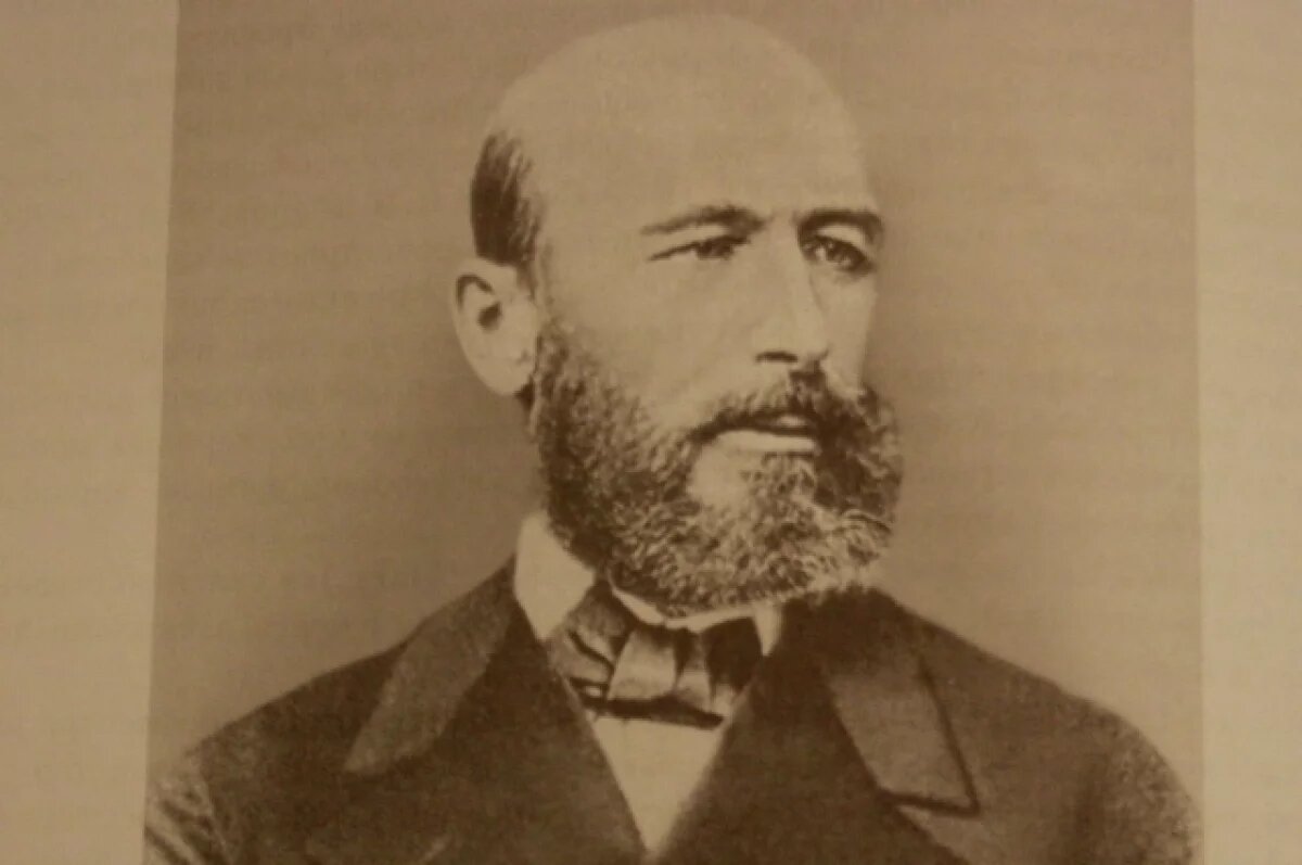    Казань всегда славилась своими учеными. Один из плеяды двигателей науки - химик Бутлеров. Но сегодня исследователи нуждаются в поддержке общества.