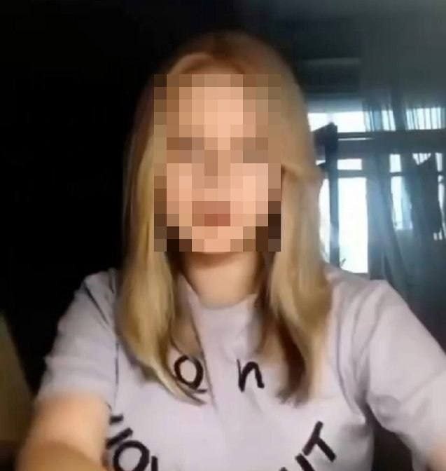 Love is картинки. Стих привет. Выбери цифру для девушки. Эннеада мем. Вопросы другу.