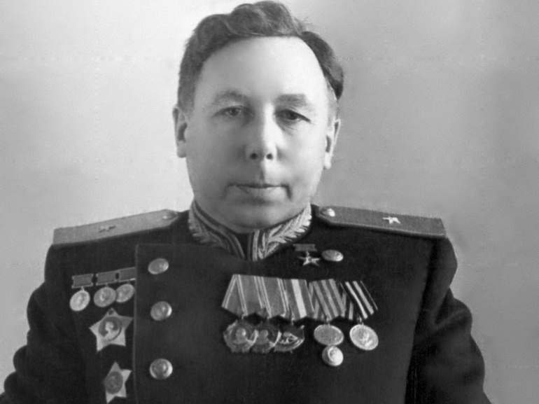 Герой Социалистического Труда - СЕМЁН АЛЕКСЕЕВИЧ ЛАВОЧКИН