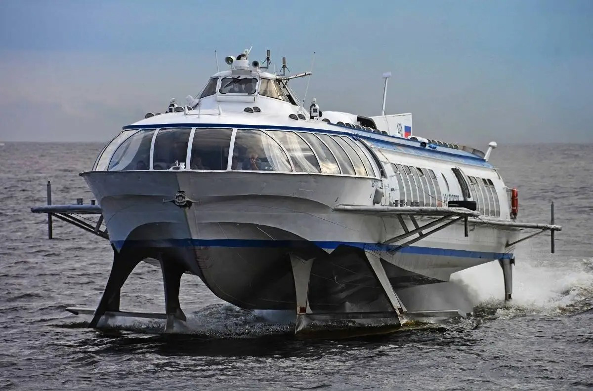 Фото с сайта pitertours.ru