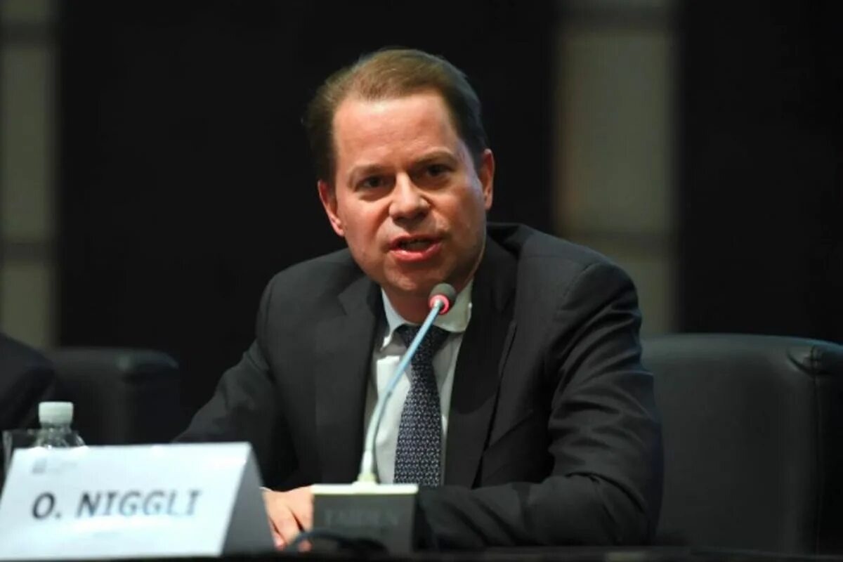 Оливье Ниггли.