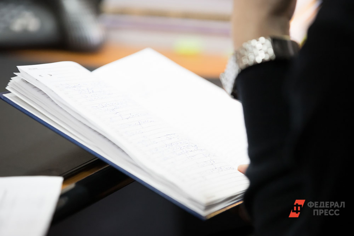 В ходе обыска в доме начальника тыла было изъято 2 миллиона рублей.  Фото: ФедералПресс / Евгений Поторочин