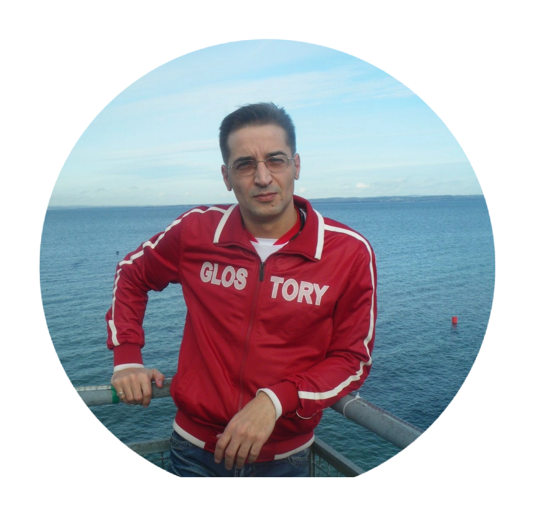 Александр Устинов 