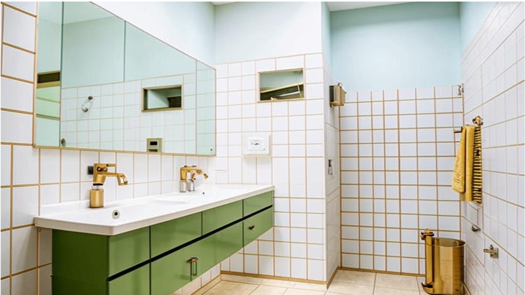 Изображение белой ванны с зелеными акцентами создано ИИ