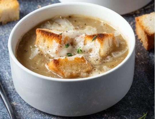    Французский луковый суп Шеф-повар