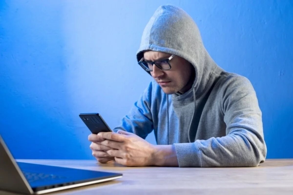    В Новосибирске выявлены два нелегальных кредитора, выдающие займы