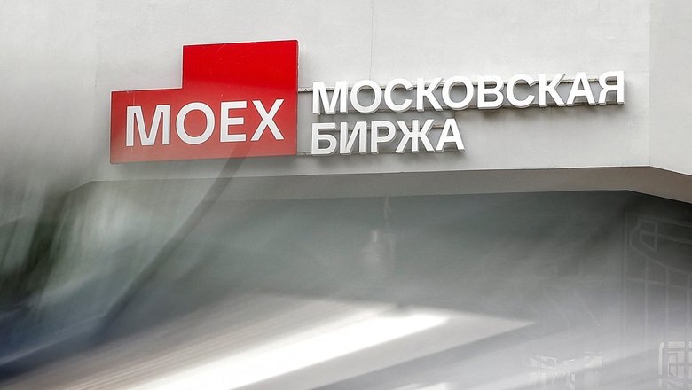 Источник: Reuters
