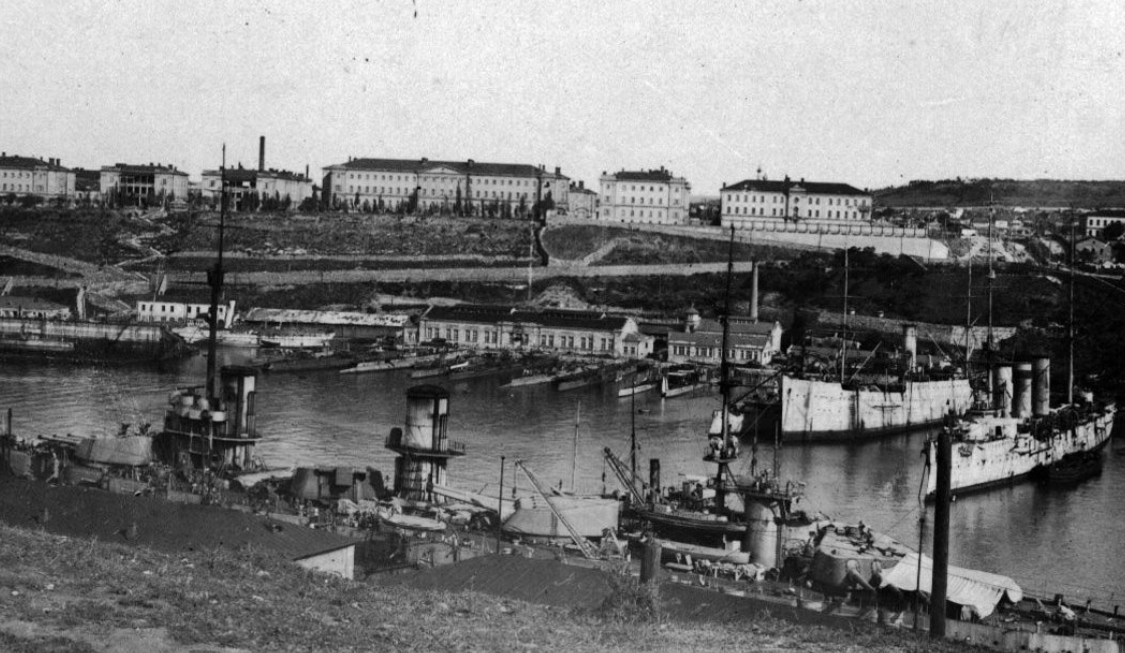 Корабли русского флота в Севастополе в 1918 году