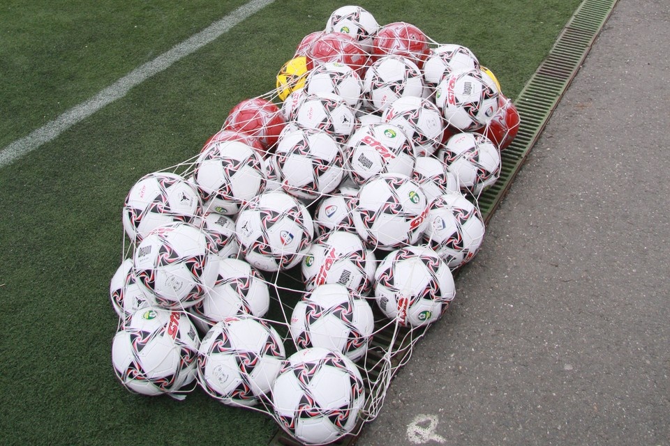    Команда готовится к матчу с "Акрон-2" Олег УКЛАДОВ