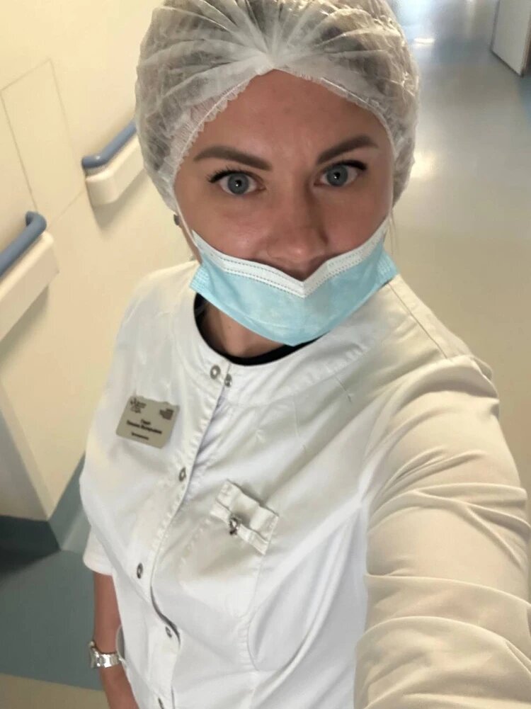 Женщина преподает в медицинском техникуме. Фото: соцсети