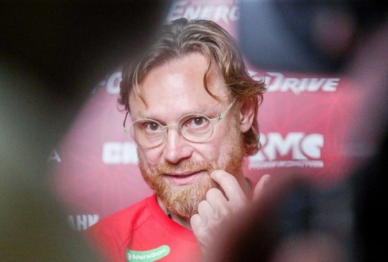    Валерий Карпин